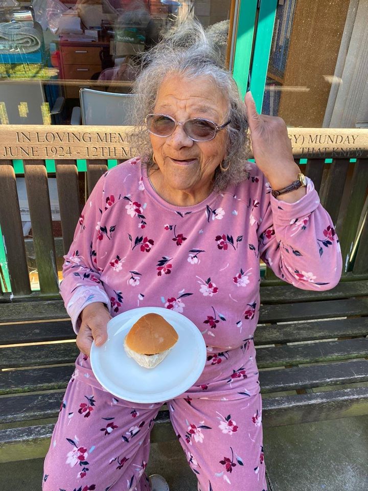 Emelia enjoying a burger : )