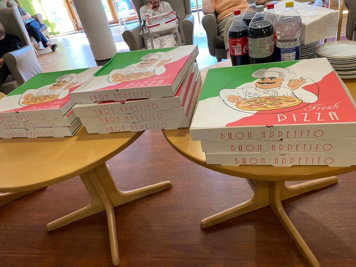 Anyone Order a Pizza?