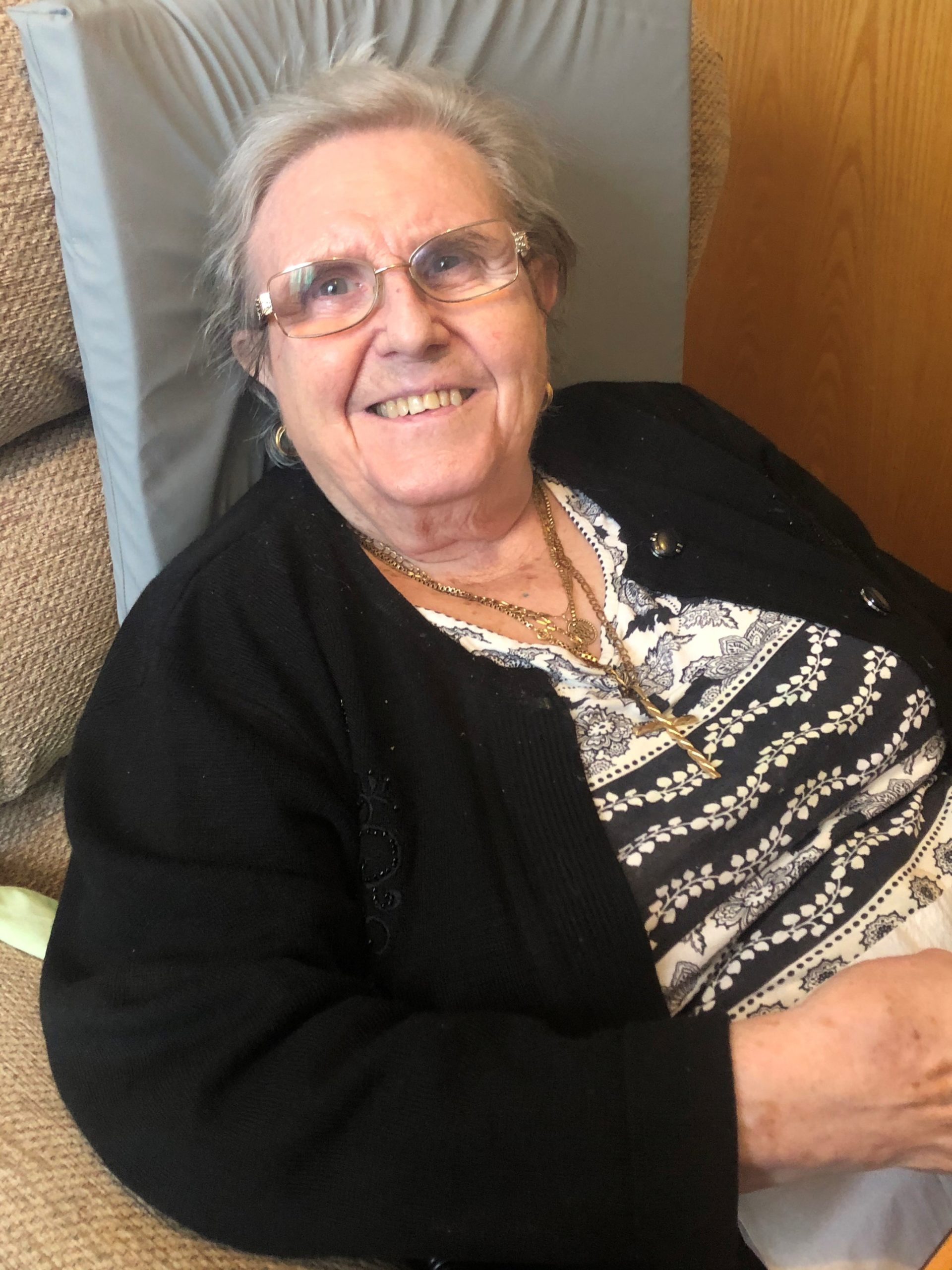 Rose also shared some lovely words and wished the Queen well during this diffcult time.